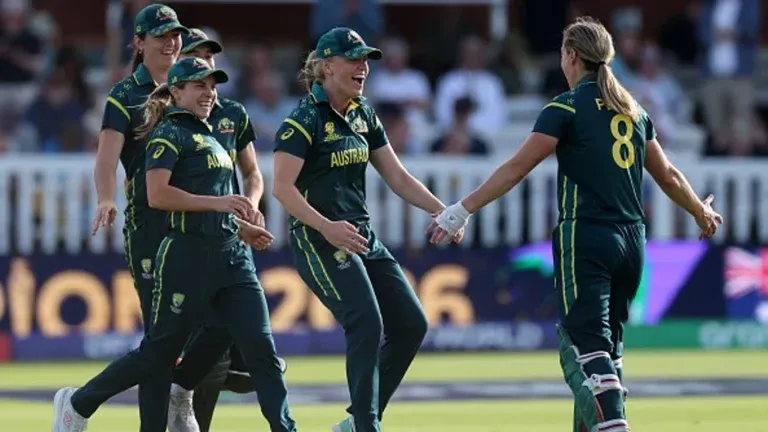 6a4a9b6b83d7c-australias-veteran-all-rounder-ellyse-perry-celebrates-with-her-teammates-after-winning-womens-t20-055902391-16x9-1-768x432.webp
