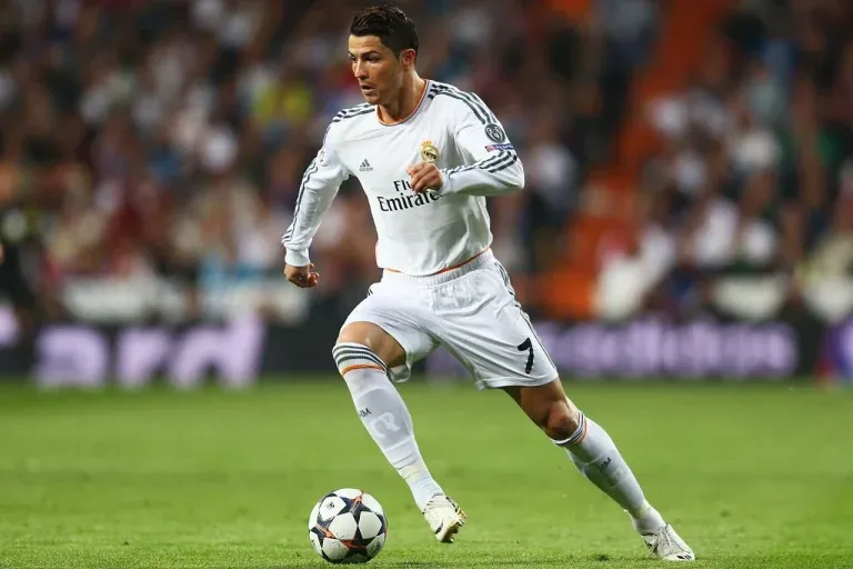 Cristiano_Ronaldo_real_madrid_486300423-56aa3ad95f9b58b7d002b71e-768x512.webp