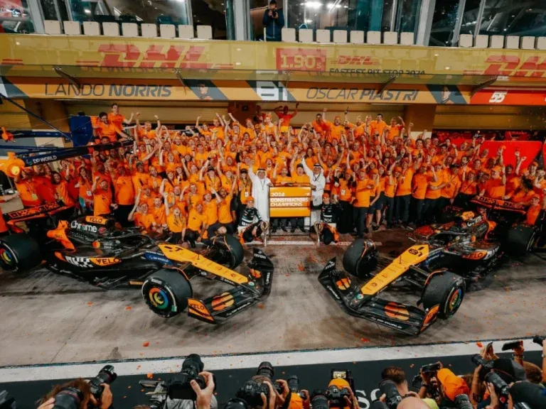 McLaren-consiguio-el-campeonato-de-constructores-en-F1-1024x768-1-768x576.webp