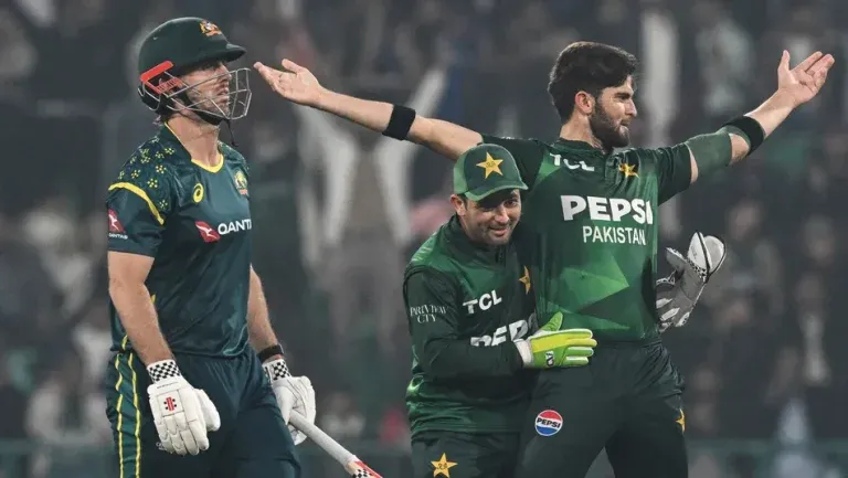 Pakistan-v-Aus-768x433.webp