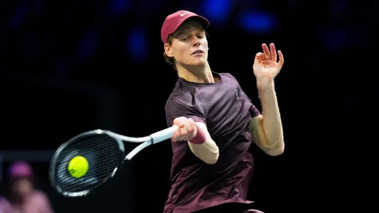 jannik-sinner-forehand-251031g1200-768x432.webp