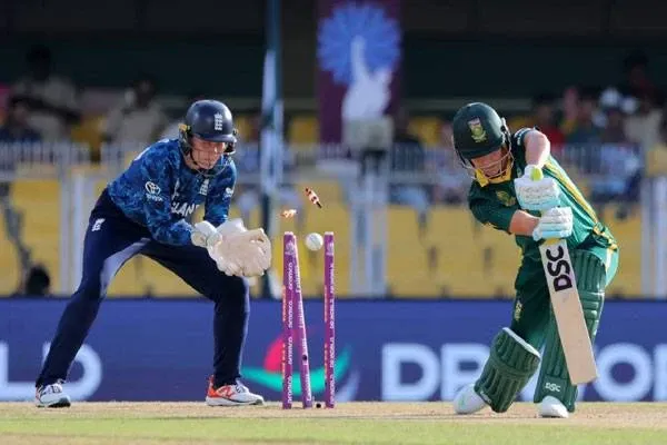 ruthless-england-flatten-proteas-records-tumble-world-cup-opener-1759541489-2712.webp