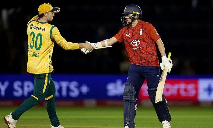 south-africas-tristan-stubbs-shakes-hands-with-englands-sam-curran-after-the-match.webp